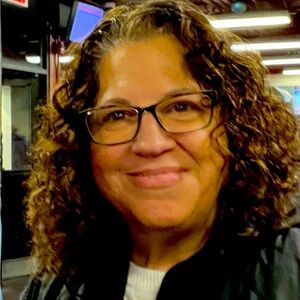 Meet your Posher, Joann